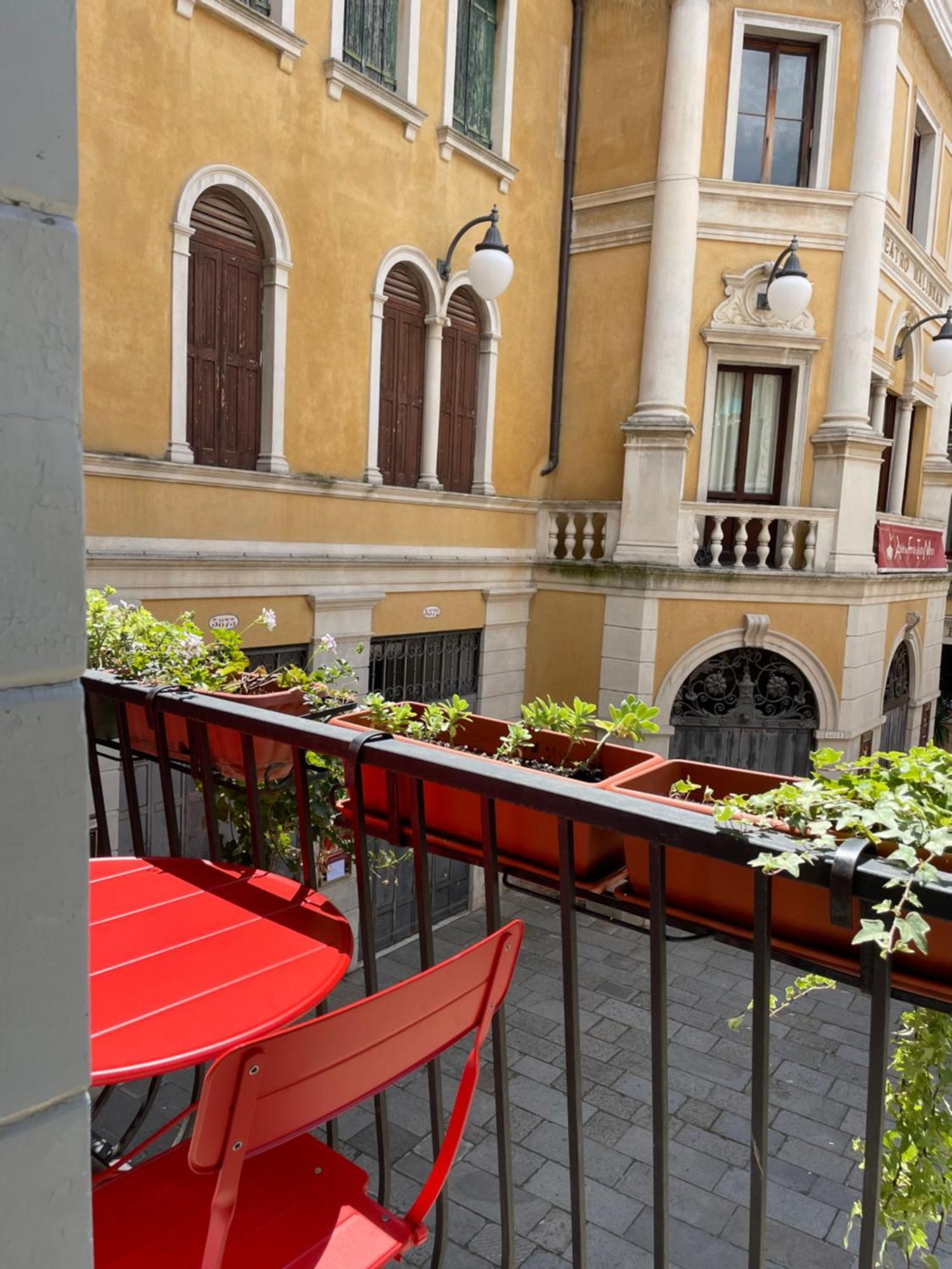Appartamento Al Malibran Venesia Bagian luar foto